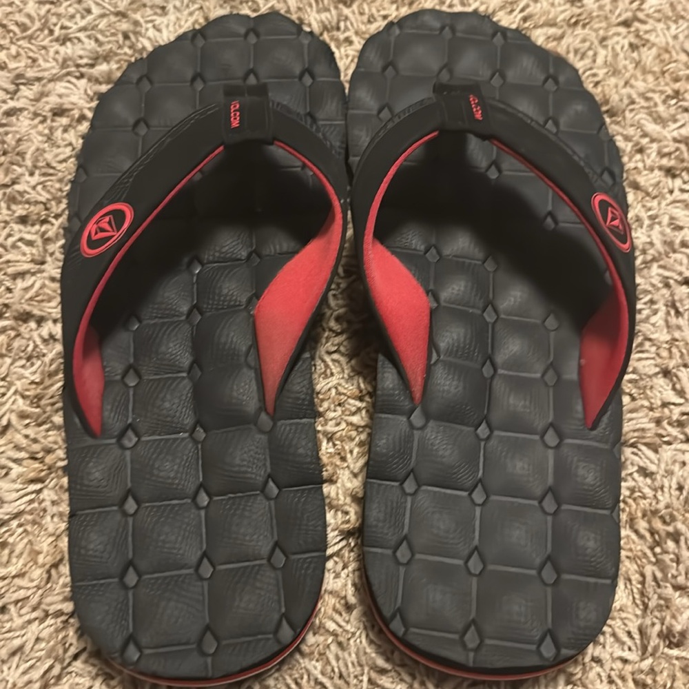 Volcom flip flops - Picture 2 of 2